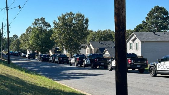 Standoff between Little Rock police, Pulaski County deputies and gunman in west Little Rock home ends without injury – MASHAHER