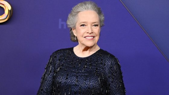 Kathy Bates Shares Mom’s Reaction to Oscar Win: You Didn’t Cure Cancer – MASHAHER