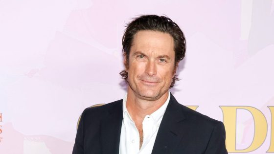 Fox to Develop Comedy Series ‘Thunderjacks’ From Oliver Hudson – MASHAHER