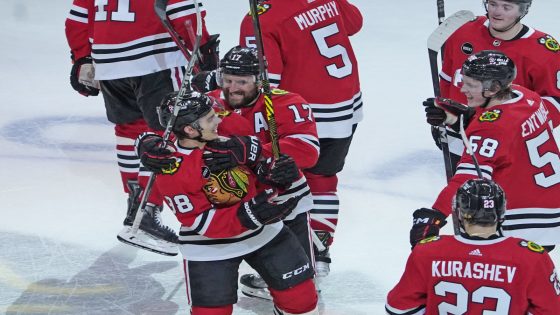 Blackhawks Greatly Overlooked by Season-Opening Playoff Odds – MASHAHER