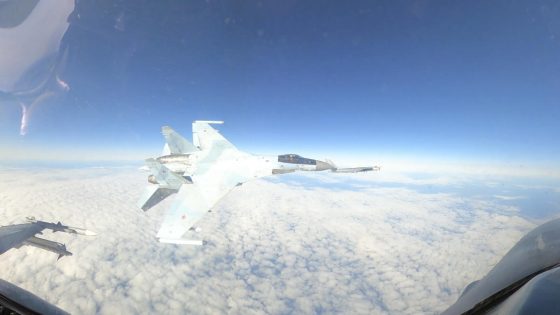 Startling video shows Russian fighter jet flying within feet of U.S. F-16 near Alaska – MASHAHER