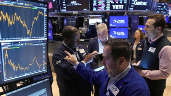 Wall Street opens mixed after US economic data – MASHAHER