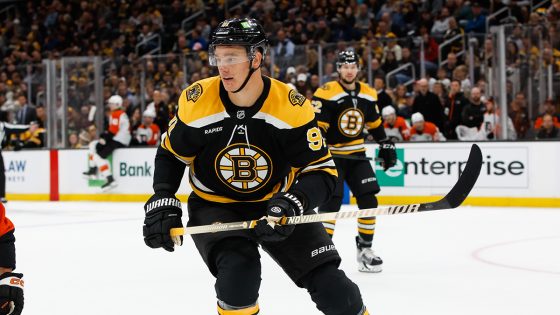 Bruins have built tall, heavy roster with eye toward playoff success – MASHAHER