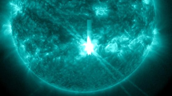 Biggest solar flare since 2017 erupts from sun and Earth is in the firing line (video) – MASHAHER