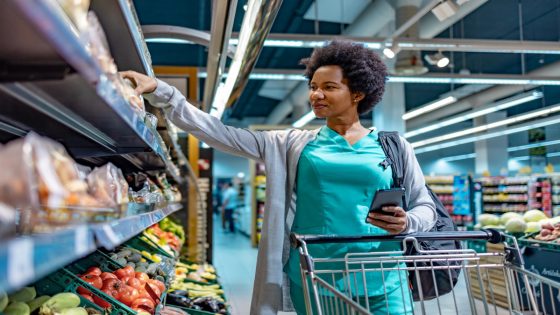 ‘I’m an Oncologist—This Is the Afternoon Snack I Eat Almost Every Day for Cancer Prevention’ – MASHAHER