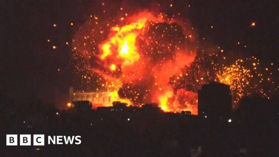 Moment huge explosion shakes Beirut – MASHAHER