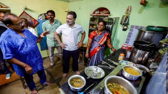 Rahul Gandhi’s Cooking Session, Lunch With Dalit Family In Maharashtra – MASHAHER