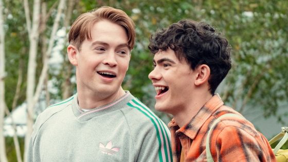 Kit Connor Reveals Hilarious Advice Heartstopper Co-Star Joe Locke Gave Him About Starring On Broadway – MASHAHER