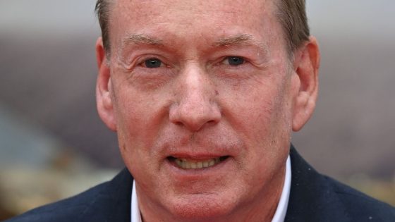 LOT Polish Airlines ‘sorry’ after disabled BBC reporter Frank Gardner had to ‘crawl along floor’ on ‘discriminatory’ airline | UK News – MASHAHER